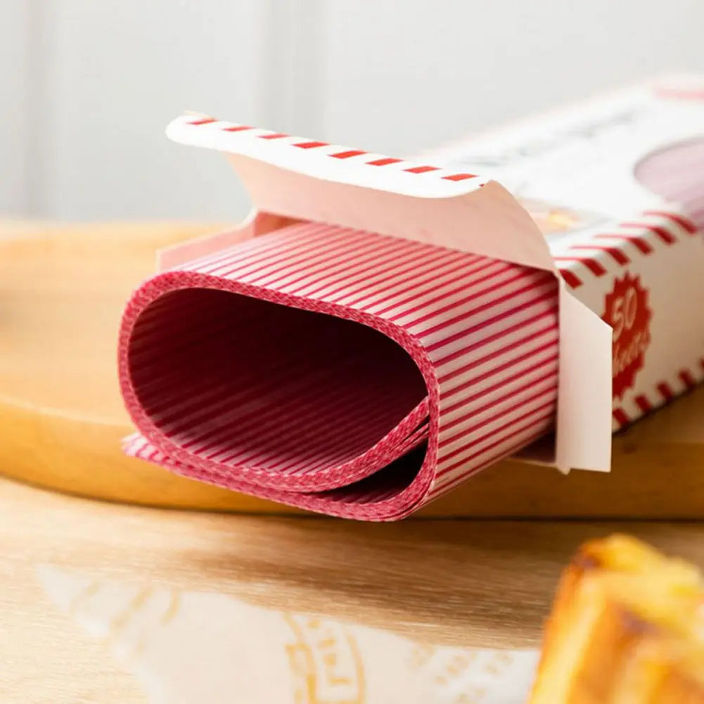 50 Sheets Food-Grade Greaseproof Baking Paper (21.5x25cm) for Wrapping Hot Dogs/Burgers Commercial Baking Wax Paper (Boxed)
