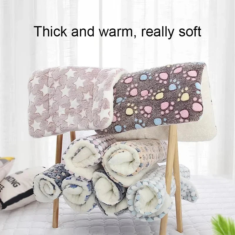Soft Flannel Pet Sleeping Mat Dog Bed Cat Litter Puppy Bed Dog Sofa Mattress Cushion for Small Large Dogs Blanket Pet Supplies