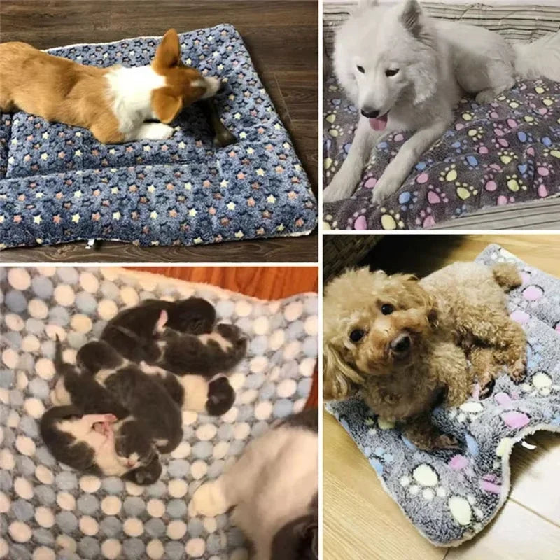 Soft Flannel Pet Sleeping Mat Dog Bed Cat Litter Puppy Bed Dog Sofa Mattress Cushion for Small Large Dogs Blanket Pet Supplies